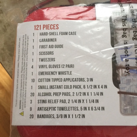 Brand New!! Deluxe First Aid Kit - Picture 2 of 3